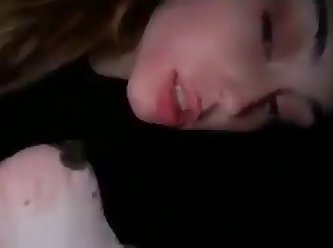 Besos De Lengua Y Luego Le Chupa La Concha