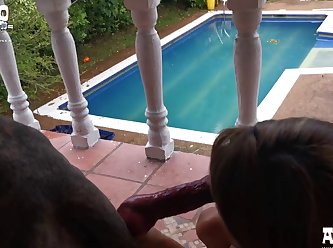 Smooth Pussy So Bad See Look How Big Bear's Cock Is Getting